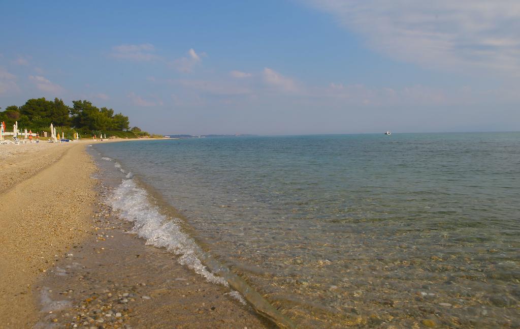 Beach Front Chanioti 폴리크로노 외부 사진