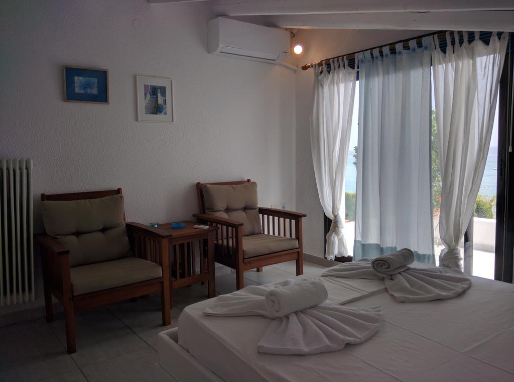 Beach Front Chanioti 폴리크로노 외부 사진